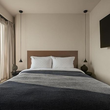 Cubic Mykonos Seafront Design Suites オルノス エクステリア 写真