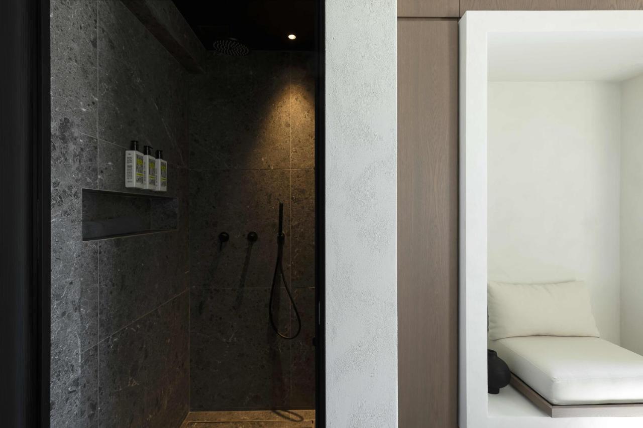 Cubic Mykonos Seafront Design Suites オルノス エクステリア 写真