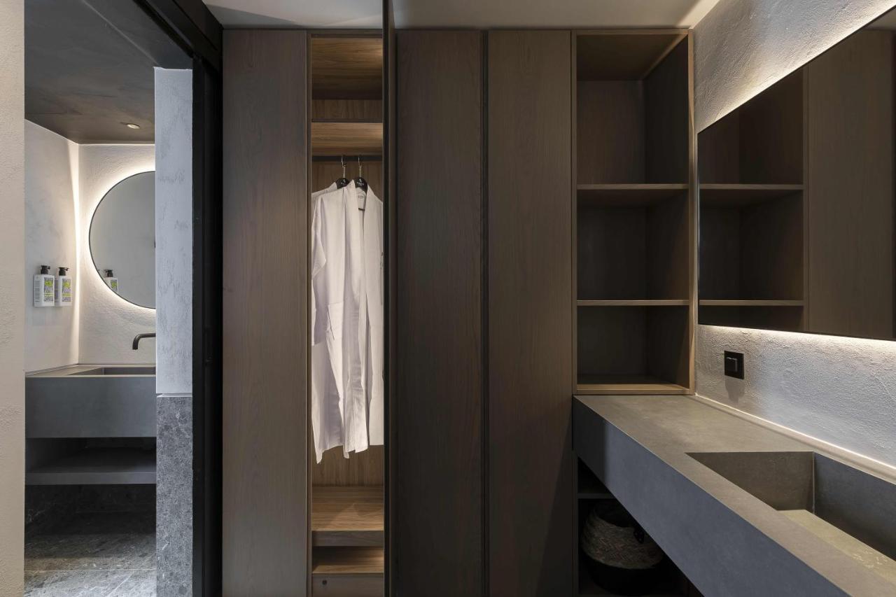 Cubic Mykonos Seafront Design Suites オルノス エクステリア 写真